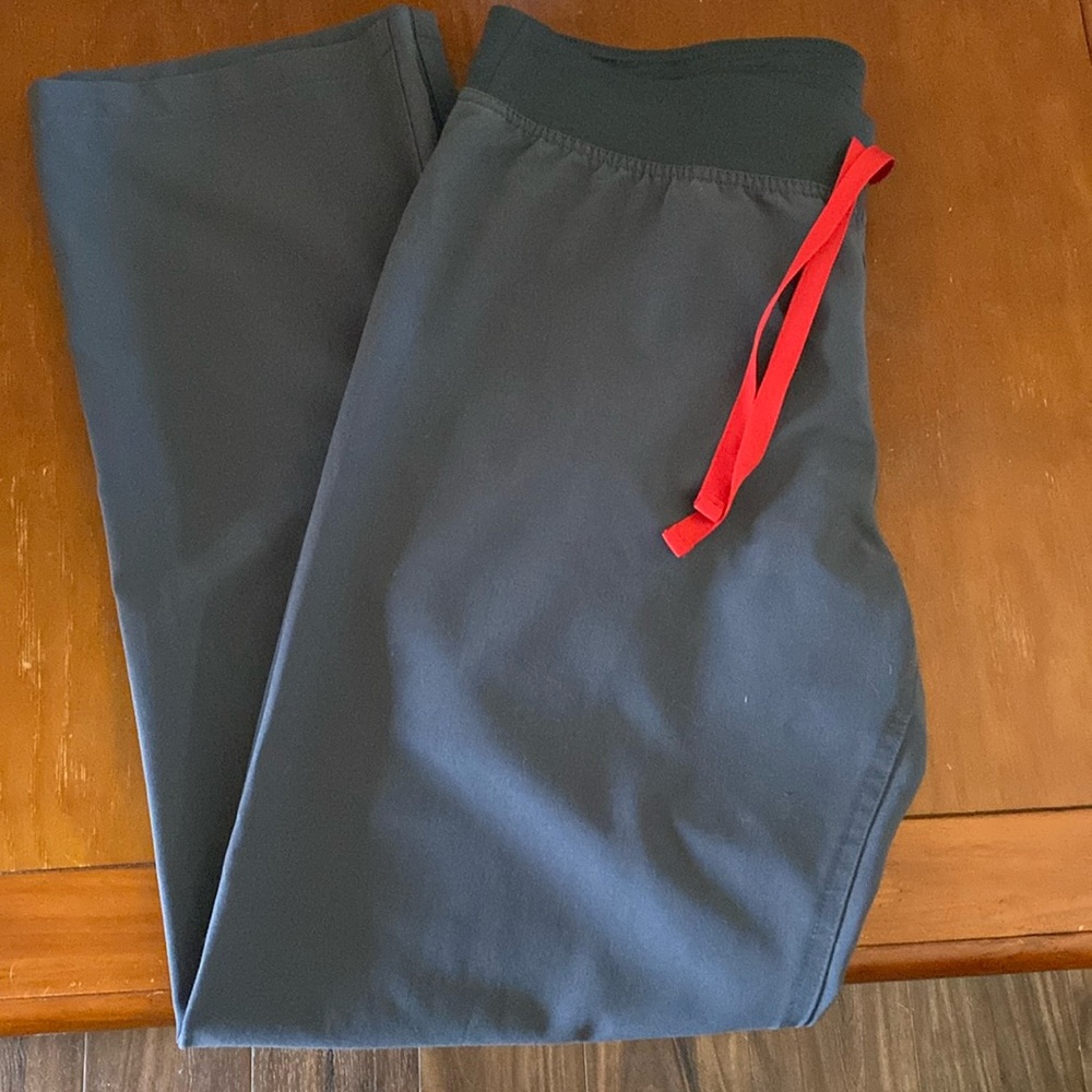 FIGS Charcoal Livingston Scrub Pants